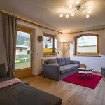 Hauser Apartment